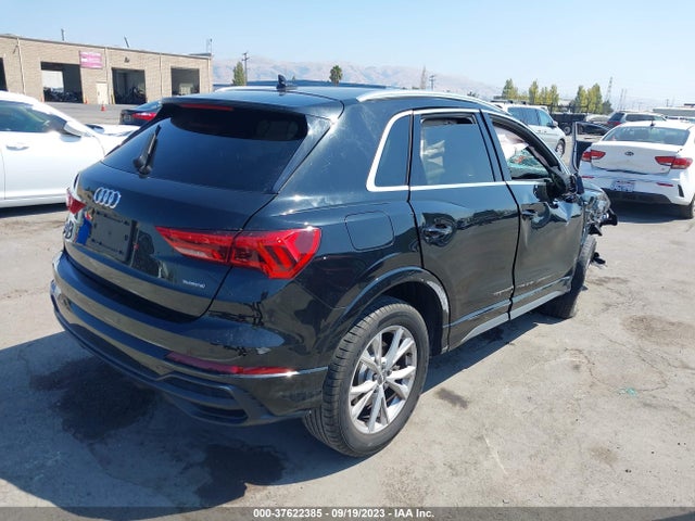 WA1DECF30M1009474 Audi Q3 S Line Premium