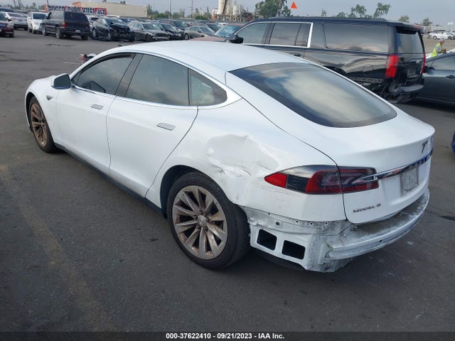 Tesla Model S 70 Kwh 2016 5YJSA1E18GF129712 Image 11