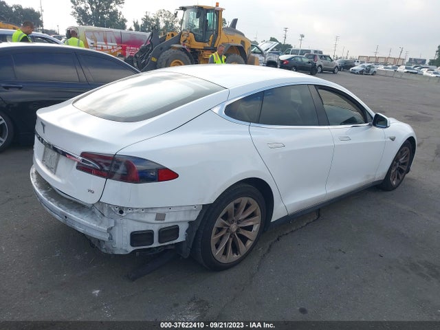 Tesla Model S 70 Kwh 2016 5YJSA1E18GF129712 Image 12