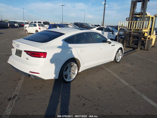 WAUENCF58JA094973 Audi A5 Sportback Premium Plus