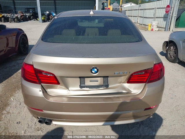 2011 BMW 5 SERIES 528I VIN: WBAFR1C55BC741241