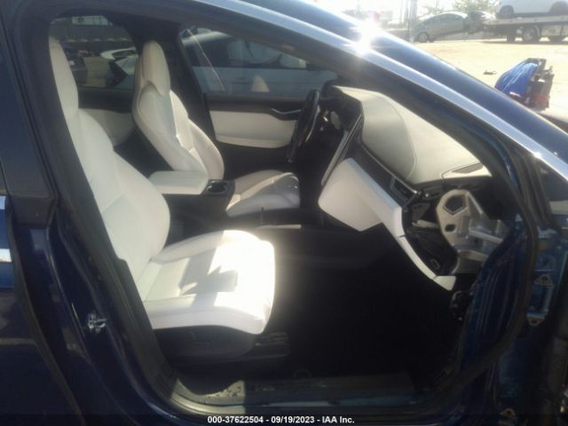 5YJXCBE21HF076240 Tesla Model X 90d/75d/100d