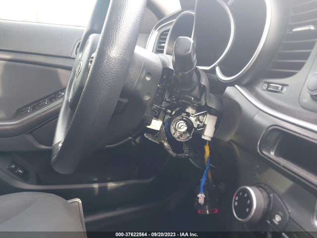 KIA Optima Lx 2015 KNAGM4A75F5664017 Image 6