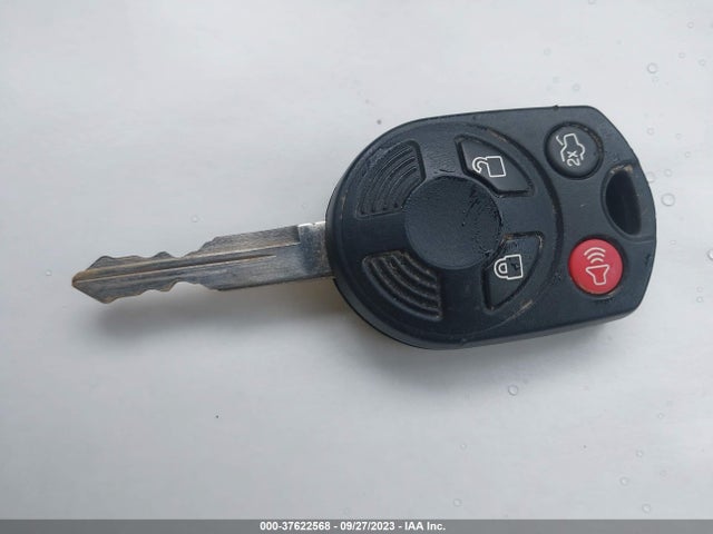 2010 FORD ESCAPE XLT VIN: 1FMCU9D77AKB01339