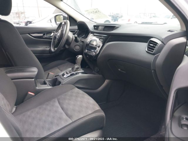 JN1BJ1CP0HW014514 Nissan Rogue Sport Sv