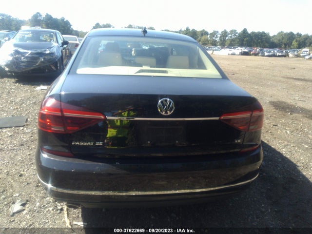 1VWBT7A32HC070527 Volkswagen Passat 1.8t Se