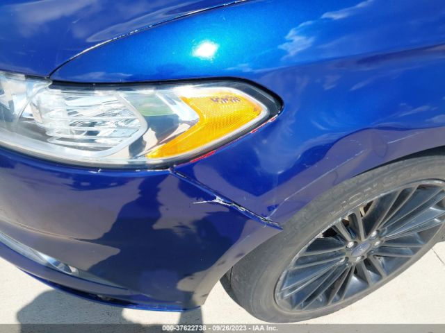 1FA6P0HD0E5373973 Ford FUSION SE