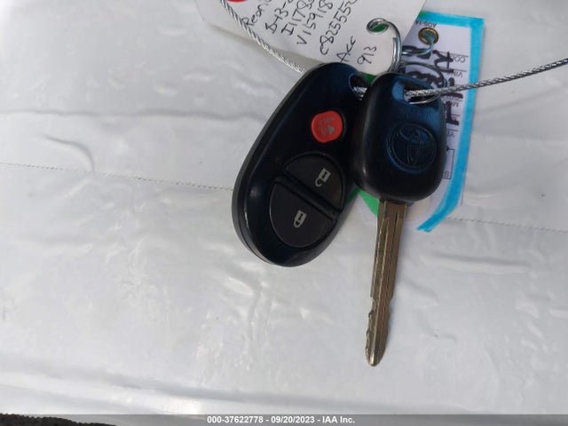 Toyota Tacoma Prerunner 2014 3TMJU4GN4EM159187 Image 3