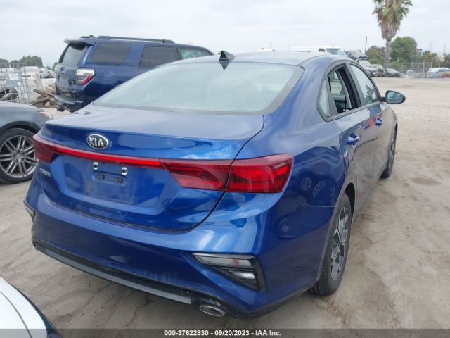 3KPF24AD0ME364364 KIA Forte Lxs