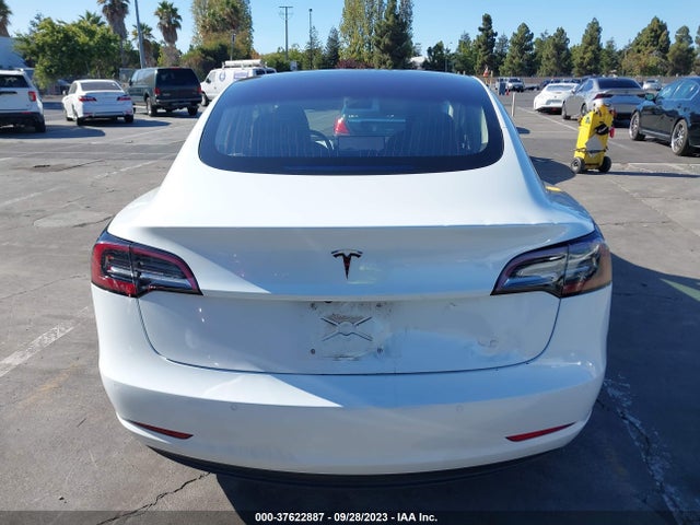 2018 Tesla 3, VIN: 5YJ3E1EA7JF017192
