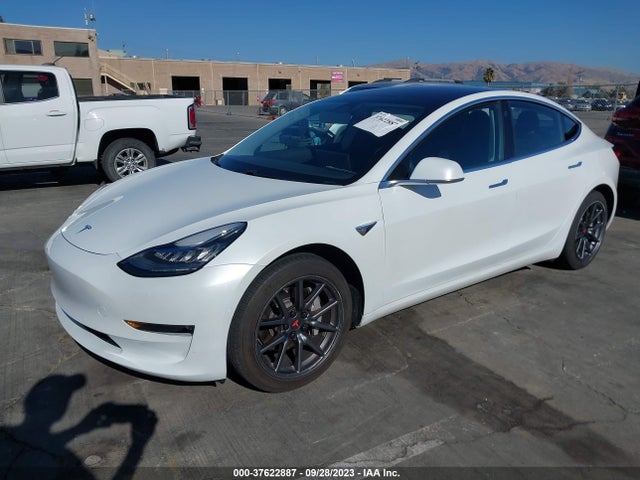 2018 Tesla 3, VIN: 5YJ3E1EA7JF017192