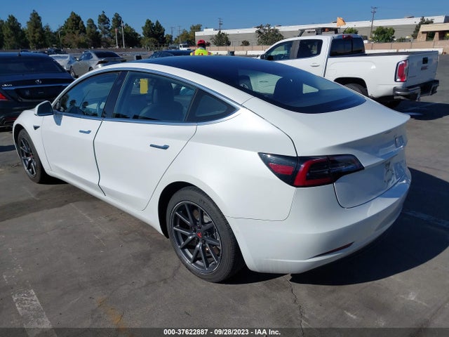 2018 Tesla 3, VIN: 5YJ3E1EA7JF017192
