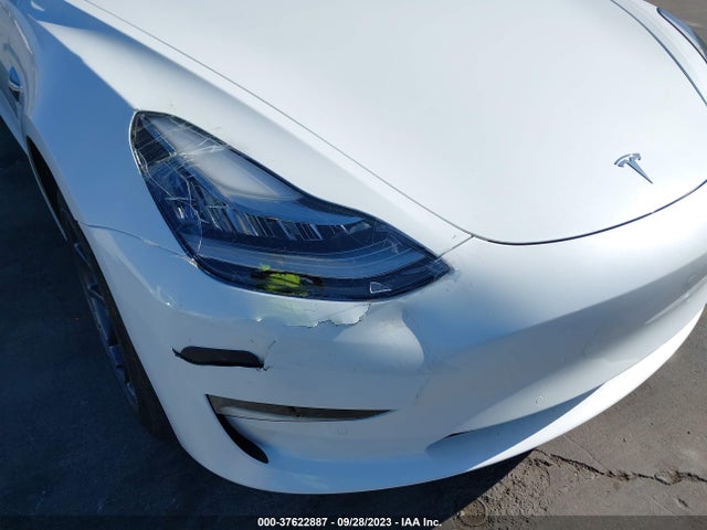 2018 Tesla 3, VIN: 5YJ3E1EA7JF017192
