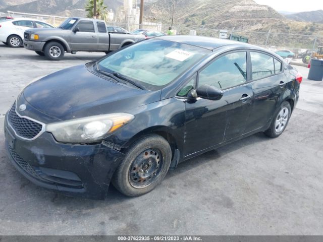 KNAFK4A69E5075463 KIA FORTE LX