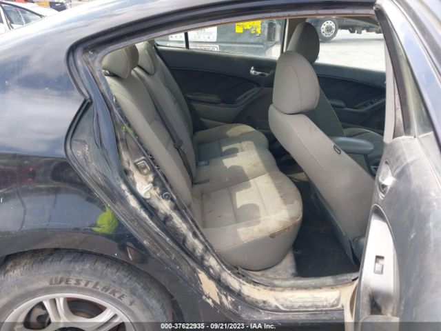 KNAFK4A69E5075463 KIA FORTE LX