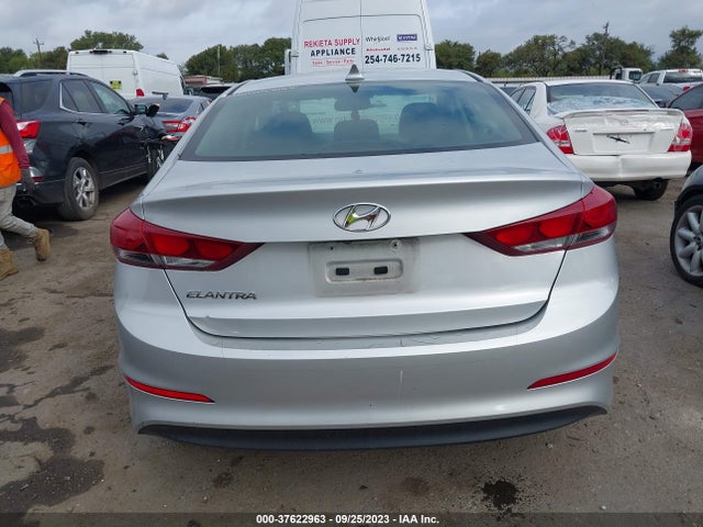 Hyundai Elantra Value Edition 2017 5NPD84LF6HH151876 Image 16