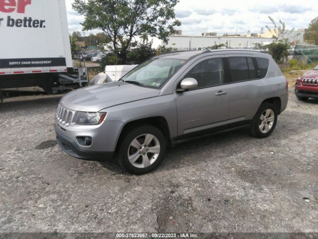 1C4NJCEB6FD164918 Jeep Compass Latitude