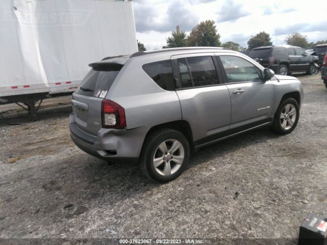 1C4NJCEB6FD164918 Jeep Compass Latitude