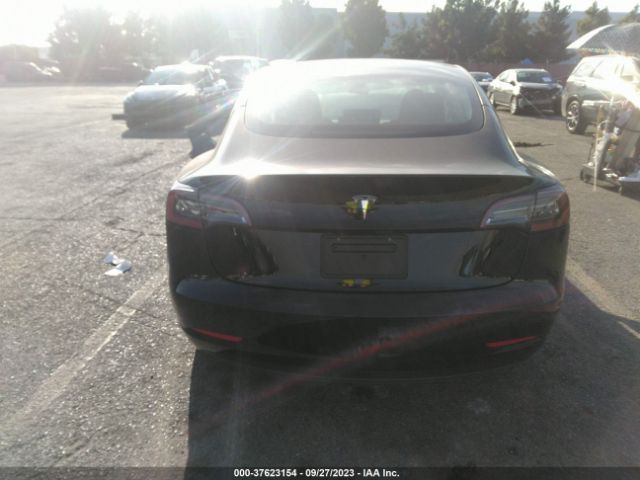 5YJ3E1EA9PF589843 Tesla MODEL 3