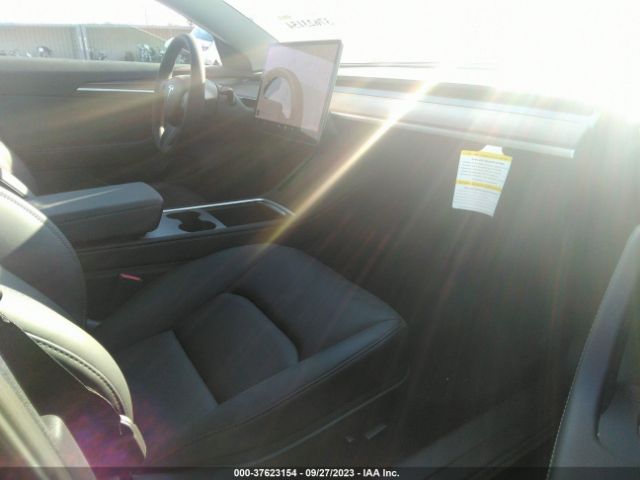 5YJ3E1EA9PF589843 Tesla MODEL 3