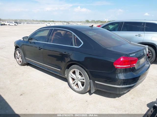1VWCM7A31EC103160 Volkswagen Passat Sel Premium