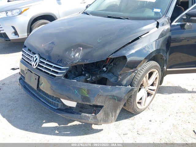 1VWCM7A31EC103160 Volkswagen Passat Sel Premium