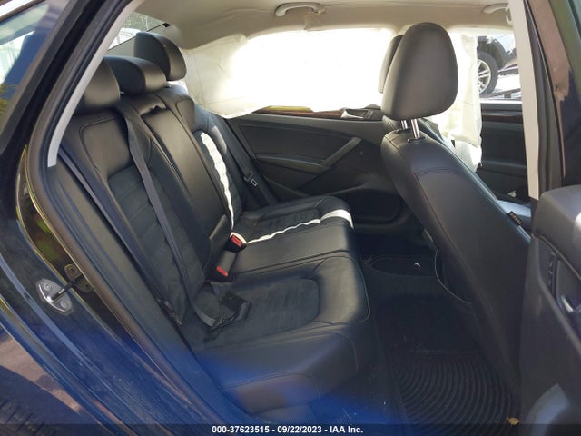 1VWCN7A35EC075795 Volkswagen Passat Tdi Sel Premium