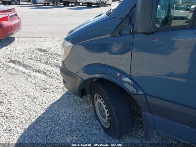 WD3PE7CDXJP623653 Mercedes-Benz Sprinter 2500 Standard Roof V6