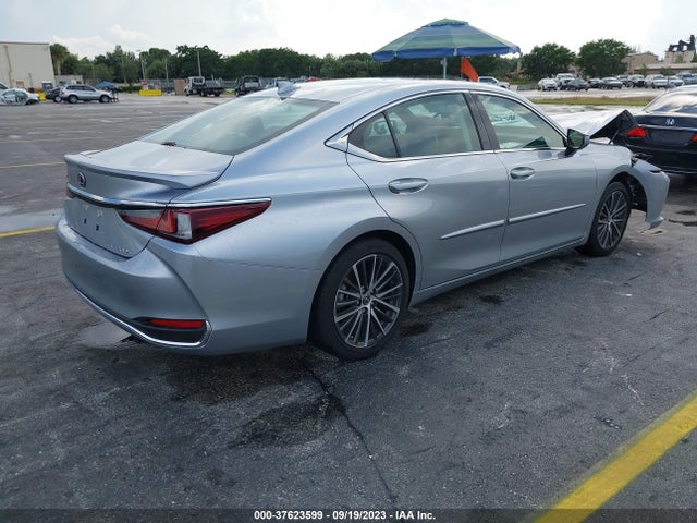 58ADA1C13PU034210 Lexus Es Es 300h