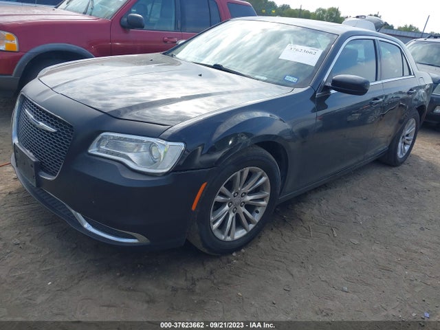 Chrysler 300 Limited 2017 2C3CCAAG9HH662192 Image 2