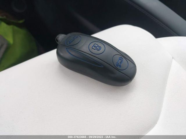 5YJXCAE2XHF076389 Tesla Model X 90d/75d/100d