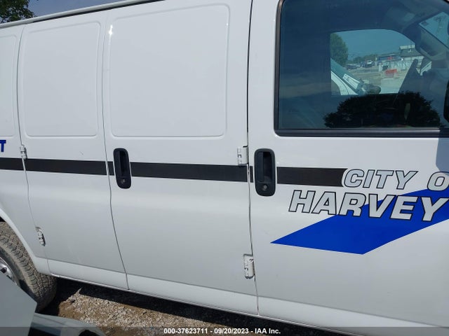 Chevrolet EXPRESS CARGO VAN 2019 1GCWGAFP6K1142432 Image 13