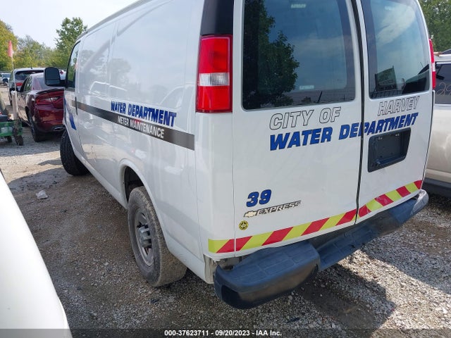 Chevrolet EXPRESS CARGO VAN 2019 1GCWGAFP6K1142432 Image 3