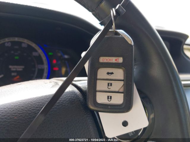 1HGCR6F74FA012828 Honda Accord Hybrid Touring