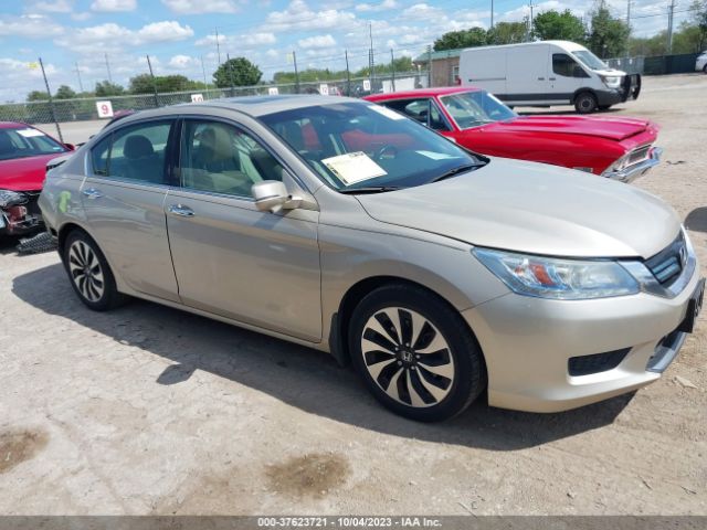 1HGCR6F74FA012828 Honda Accord Hybrid Touring