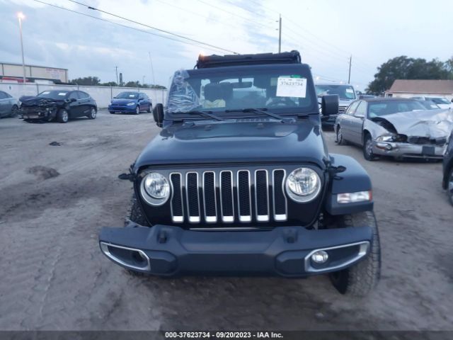 1C4HJXEN9JW326990 Jeep Wrangler Unlimited Sahara