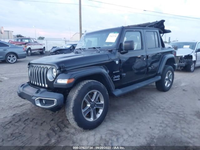 1C4HJXEN9JW326990 Jeep Wrangler Unlimited Sahara