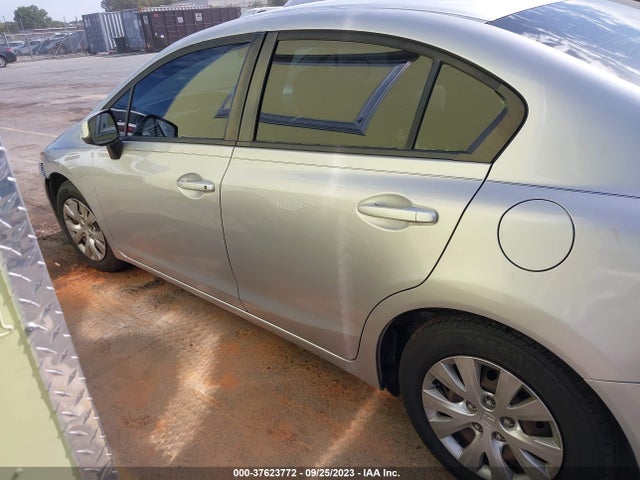 2012 HONDA CIVIC LX VIN: 19XFB2F55CE022932