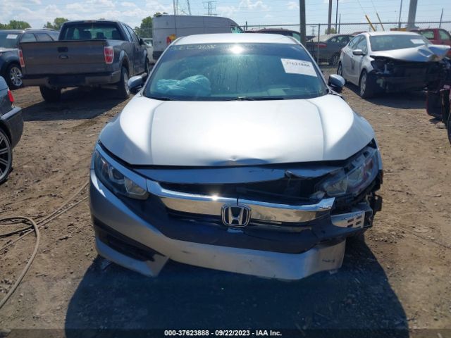 19XFC2F56JE019242 Honda Civic Sedan Lx