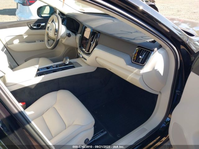 YV4L12RL8R1739950 Volvo Xc60 Plus Dark Theme