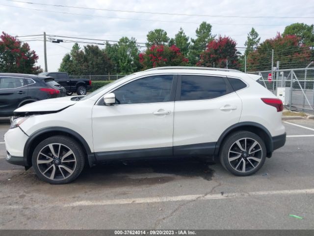 JN1BJ1CP0KW528614 Nissan Rogue Sport Sl