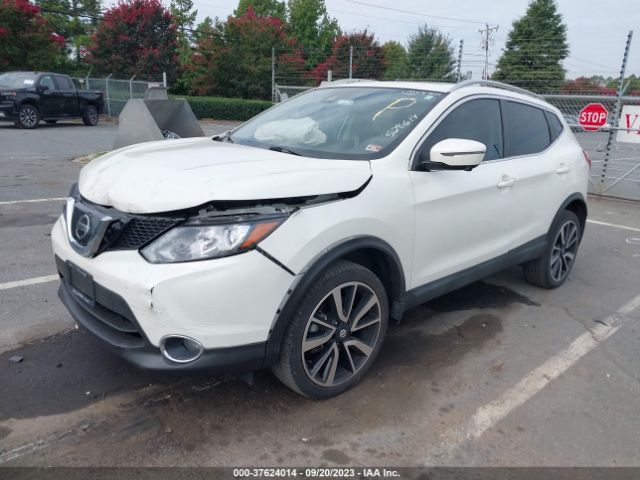 JN1BJ1CP0KW528614 Nissan Rogue Sport Sl