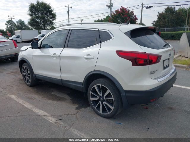 JN1BJ1CP0KW528614 Nissan Rogue Sport Sl