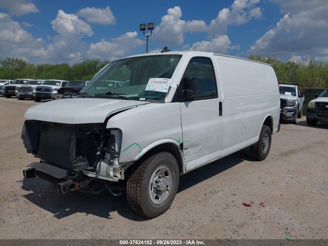 Chevrolet EXPRESS CARGO VAN 2021 1GCWGAFP0M1233781 Image 2