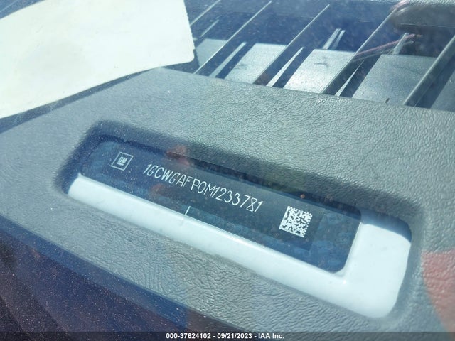 Chevrolet EXPRESS CARGO VAN 2021 1GCWGAFP0M1233781 Image 9