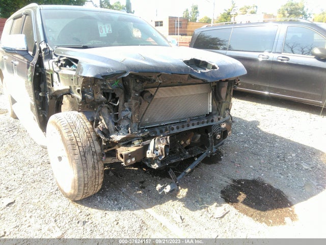 Chevrolet Suburban Premier 2023 1GNSKFKD5PR212010 Image 6