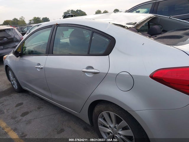 2016 KIA FORTE LX VIN: KNAFX4A60G5582353