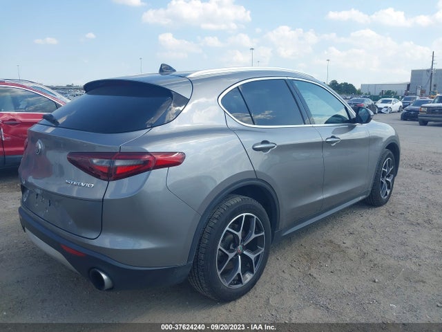 ZASFAKBN2J7C16217 Alfa Romeo STELVIO TI