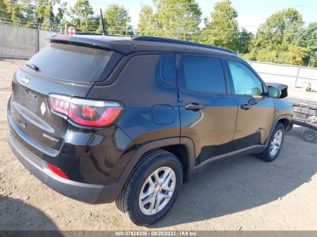 3C4NJCAB2JT411912 Jeep Compass Sport