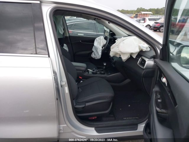 5XYPG4A32KG546824 KIA SORENTO LX